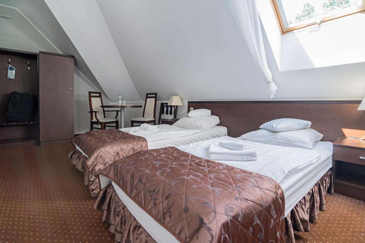 Hotel Pod Filarami Czeladź Dış mekan fotoğraf