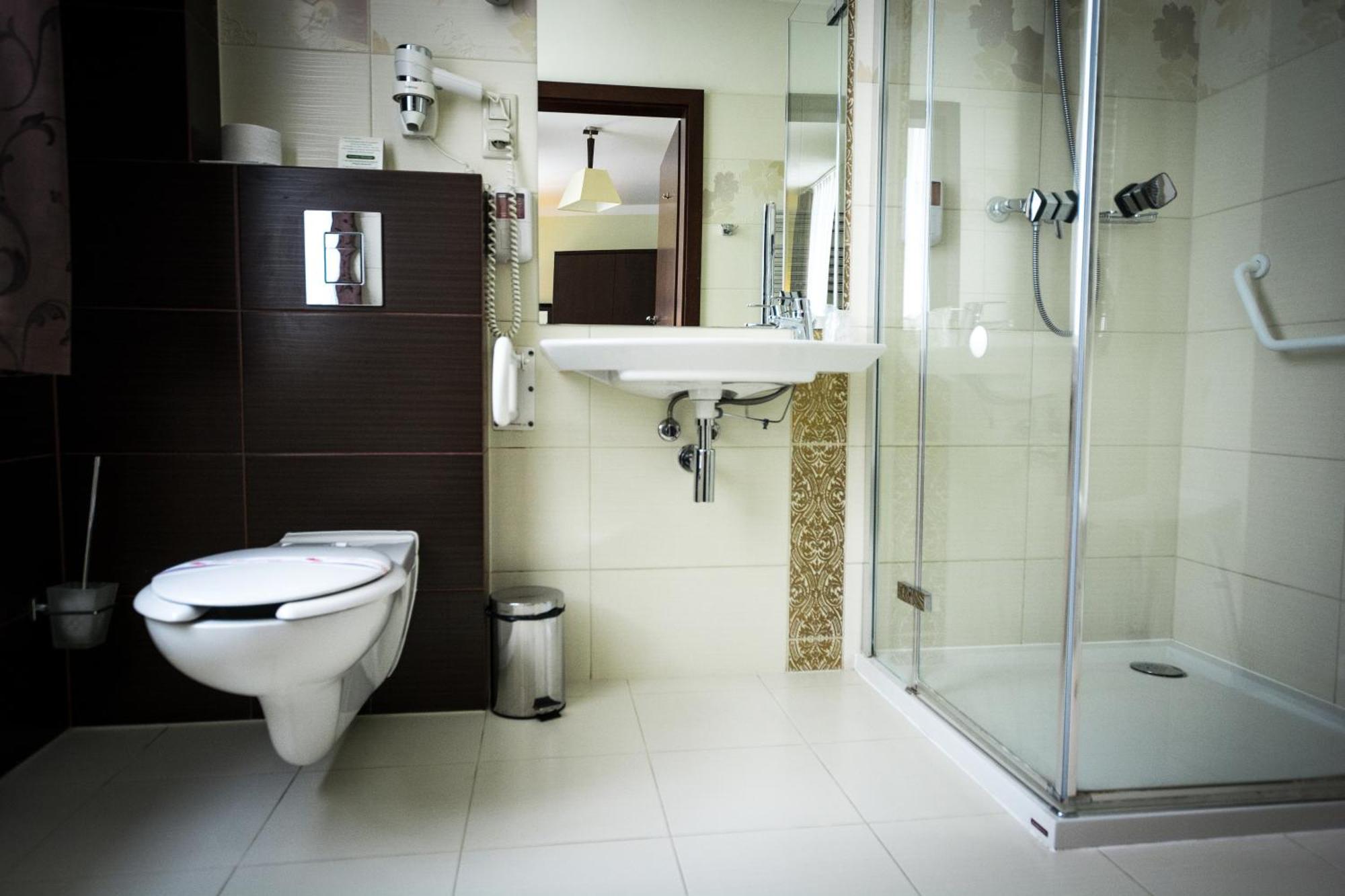 Hotel Pod Filarami Czeladź Dış mekan fotoğraf